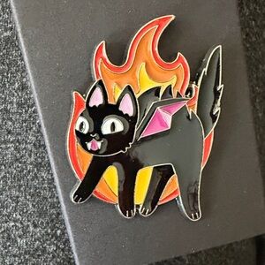 Hot Topic Black Cat Pin with Orange Flames